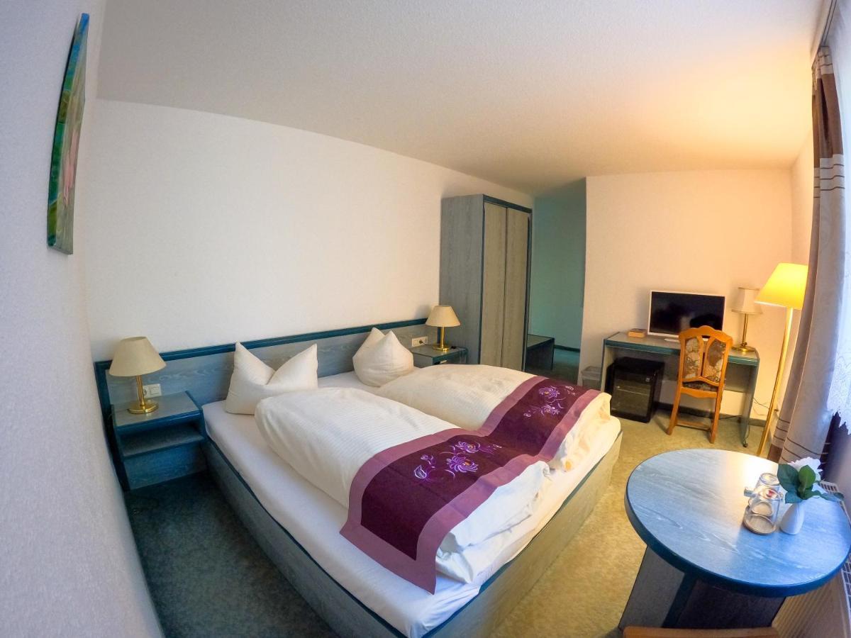 Hotel Diana Schonwalde-Glien Esterno foto