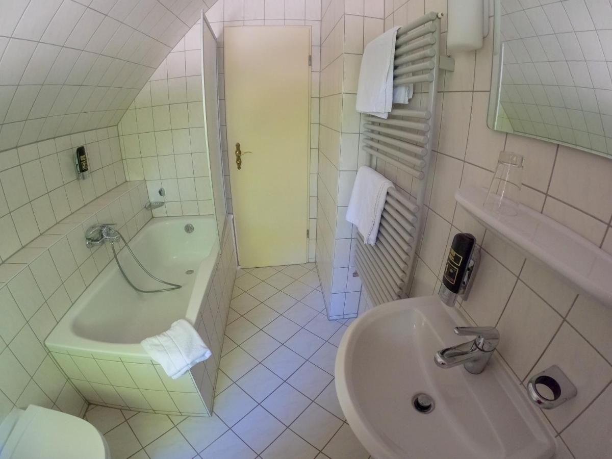 Hotel Diana Schonwalde-Glien Esterno foto